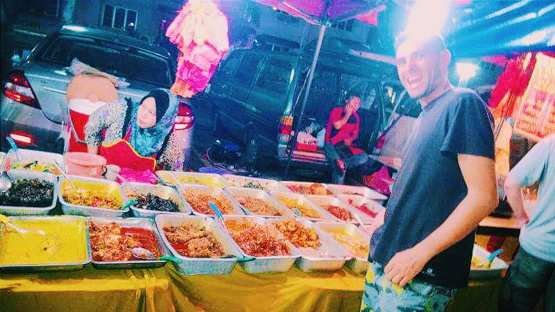 50 Malaysia Travel Tips And Things To Know Before Visiting Malaysia For First Timers 10 hitchhiking Malaysia, where to sleep in Malaysia, what to do in Malaysia, backpacking Malaysia, things to do in Malaysia, Malaysia on a budget, travel budget to Malaysia, visa for Malaysia, Malaysian food, street food in Malysia