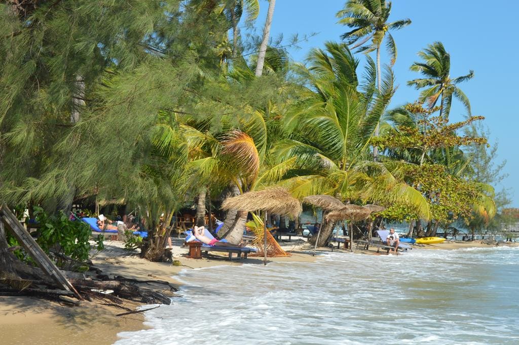 10 Awesome Things to do in Koh Rong (Travel Guide) 15 Beaches in Koh Rong, things to do in Koh Rong
