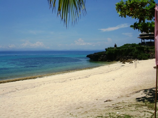 12 Awesome Things to Do In Malapascua Cebu 14 Gugma Beach