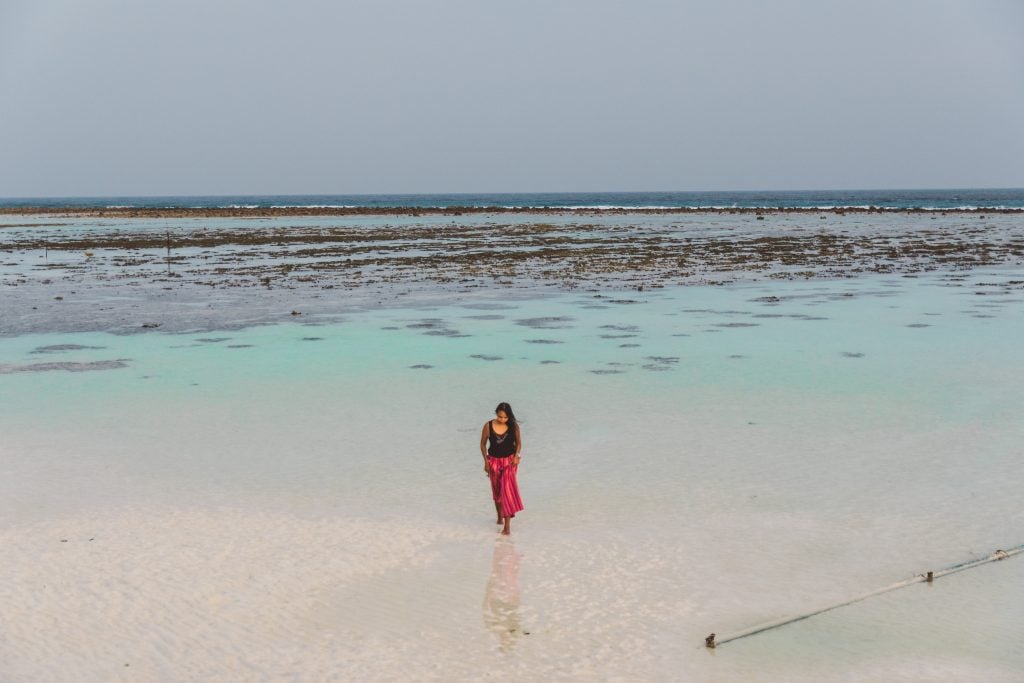 18 Awesome Things to do in Thulusdhoo Island (Travel Guide) 19 Bikini beach in Thulusdhoo