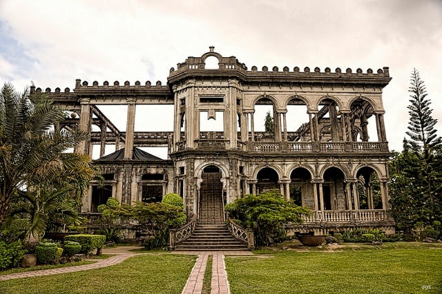 A Perfect 2 Days Bacolod Itinerary 8 things to do in bacolod, bacolod tourist spots, hotels in bacolod city, best time to visit Bacolod city, Bacolod Itinerary