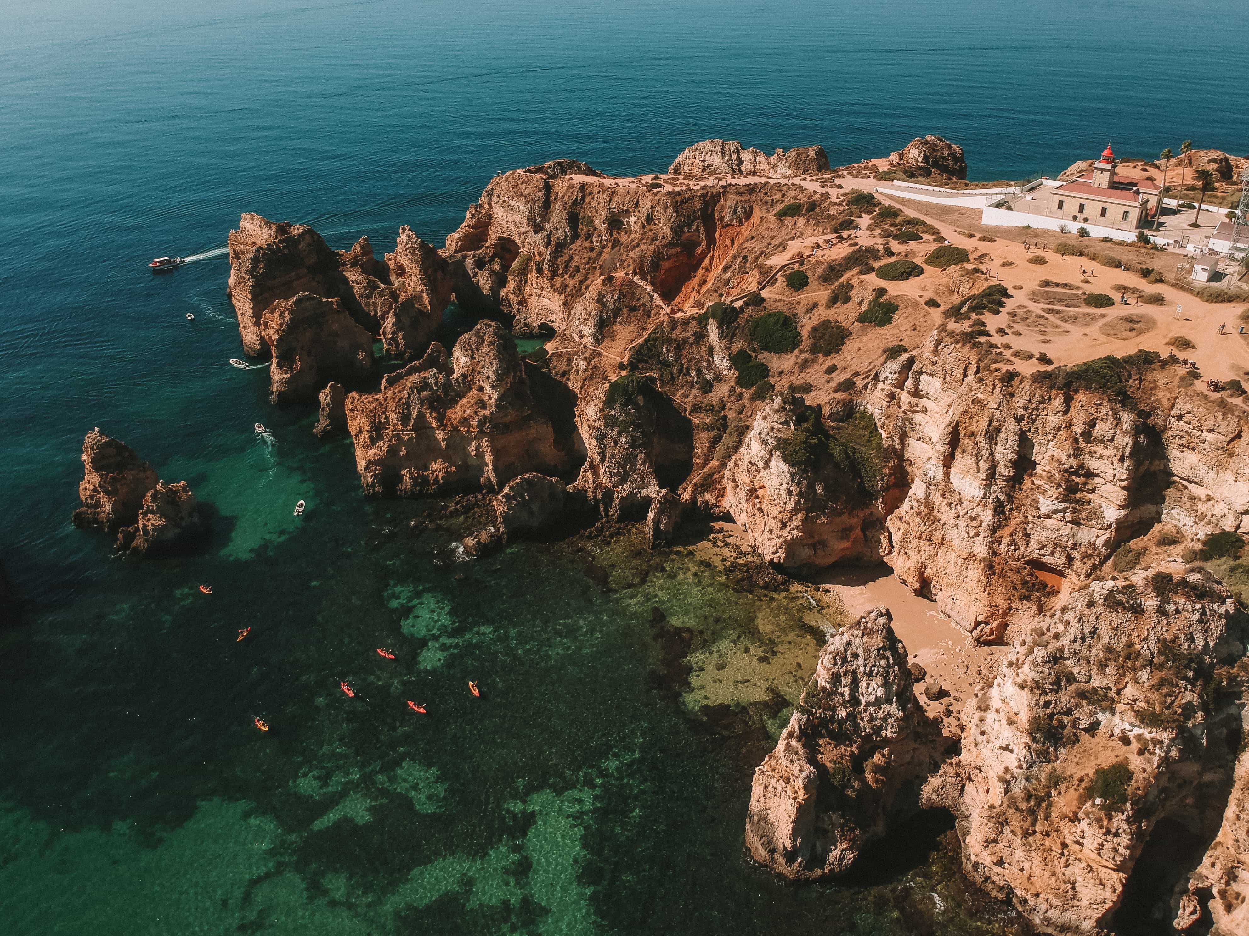 How Much Does It Cost to Retire in the Algarve? Wisconsin Retirees Monthly Retirement Budget in the Algarve 4 things to do in Algarve, places to visit in Algarve, festivals in Algarve, best time to visit Algarve, daily budget in Algarve, food to try in Algarve, how to get to Algarve, road trip Algarve, beaches to visit in algarve