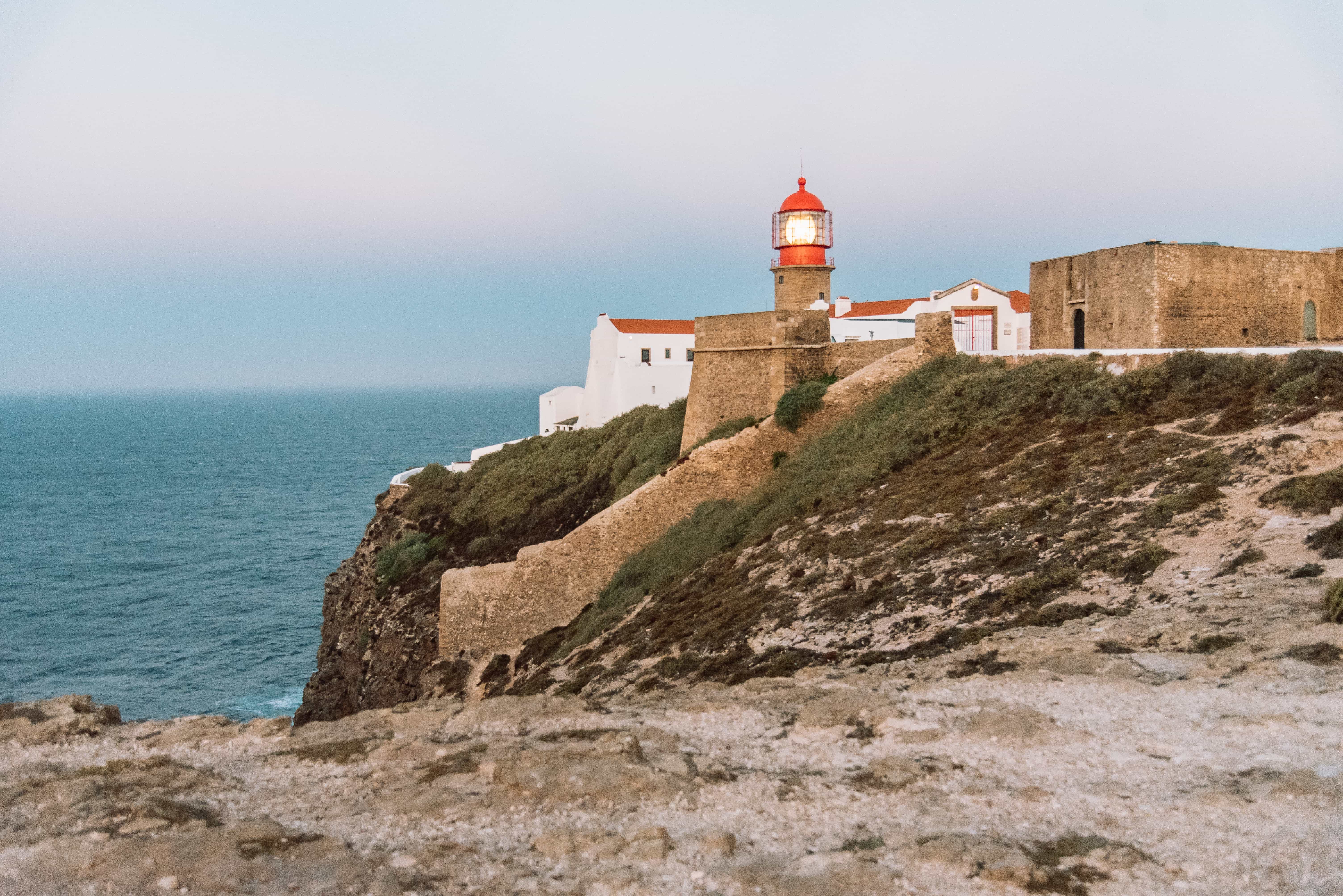 Why Is Portugal the Most Popular Tourist Destination For Americans? Key Attractions and Unique Experiences 11 What Made Portugal the Most Popular Tourist Destination: Key Attractions and Unique Experiences