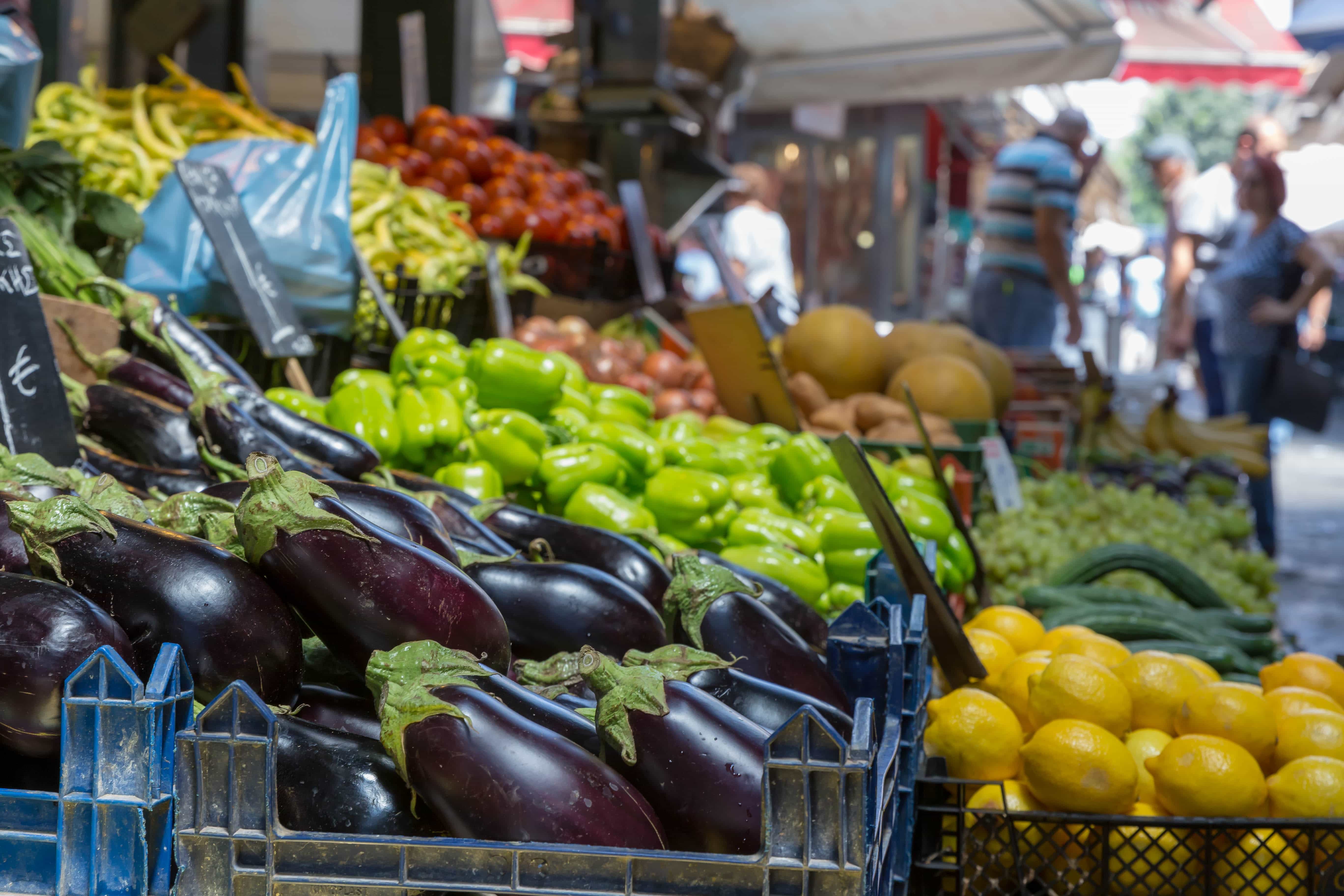 Best Places To Visit In Greece: 16 Best Things to do in Thessaloniki Greece 15 things to do in Thessaloniki, food to try in Thessaloniki, best time to visit thessaloniki, how to get to thessaloniki from the airport, how to get to thessaloniki, Kapani market