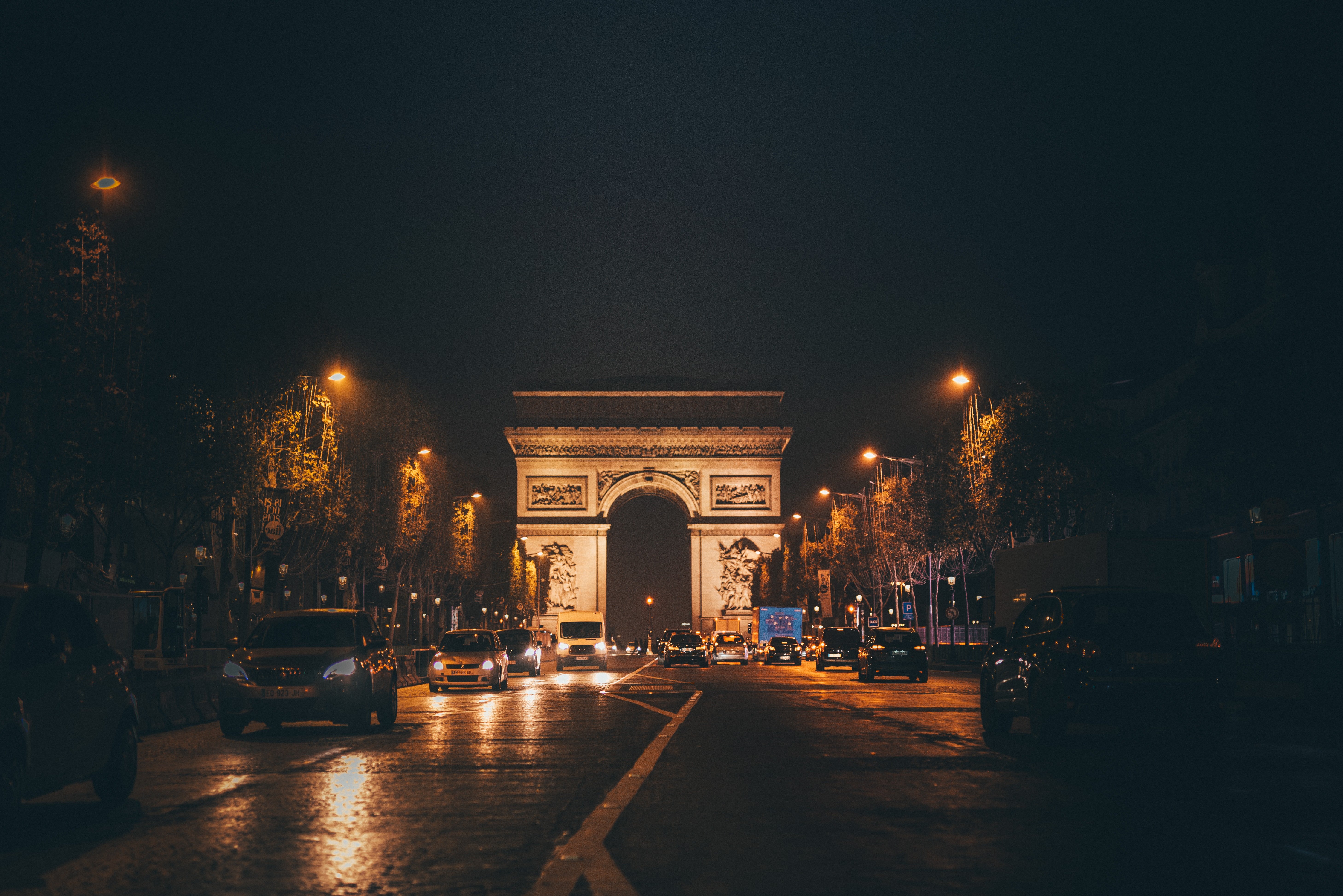 Best Places to visit in Paris: 10 Most Instagrammable places in Paris 4 Most Instagrammable places in Paris, Arc de Triomphe
