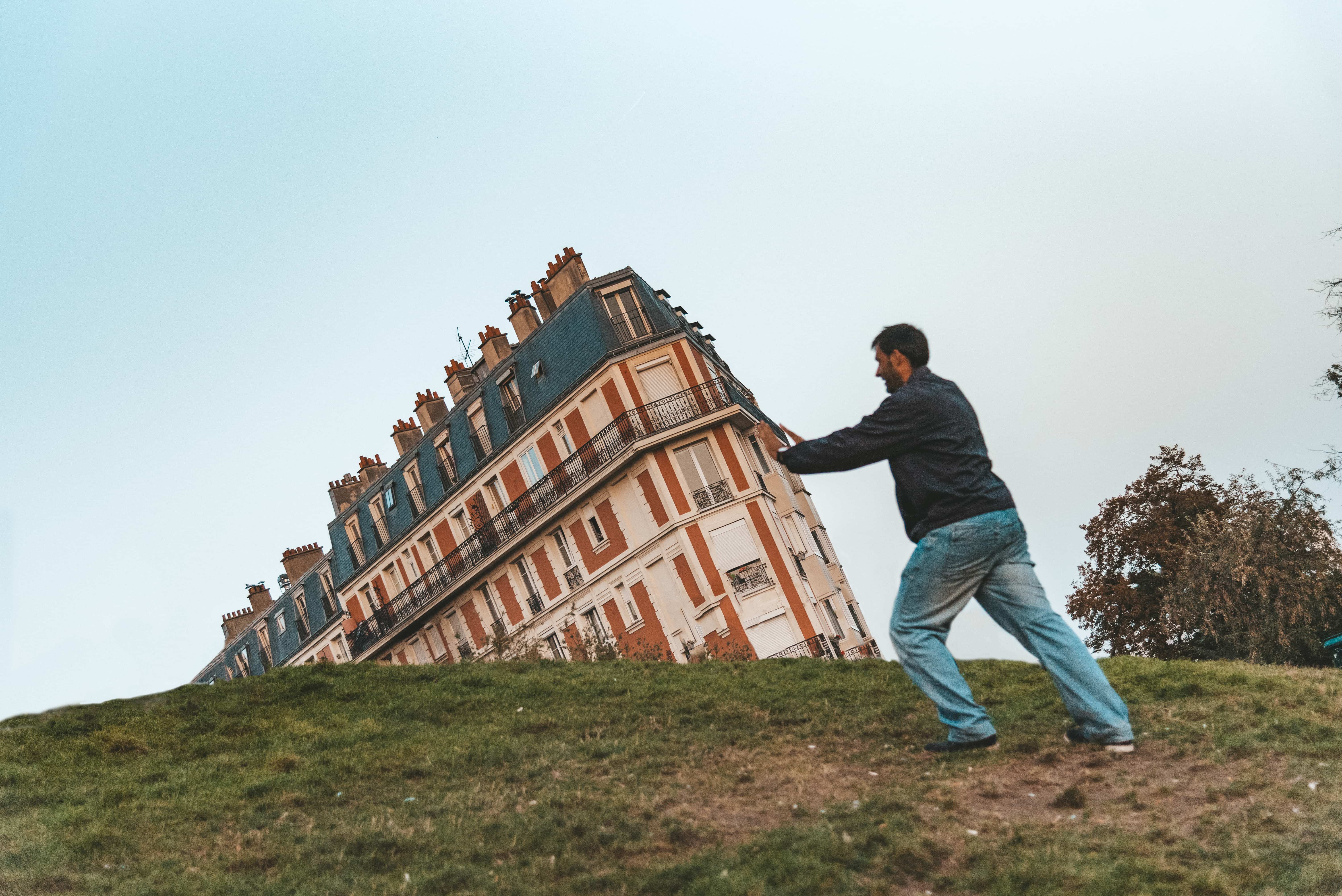 Best Places to visit in Paris: 10 Most Instagrammable places in Paris 12 Most Instagrammable places in Paris, Sinking House