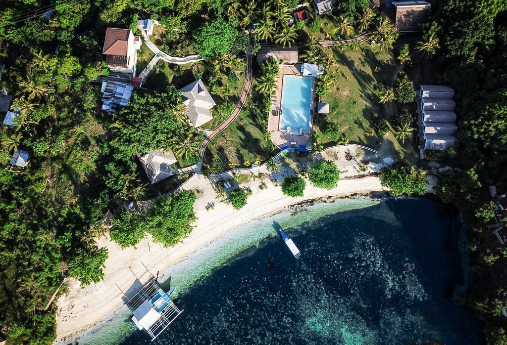 15 Best Resorts in Malapascua: Where to Stay in Malapascua 2 Where to Stay in Malapascua Island, luxury resorts in malapascua, cheap hotels in malapascua, where to sleep in malapascua