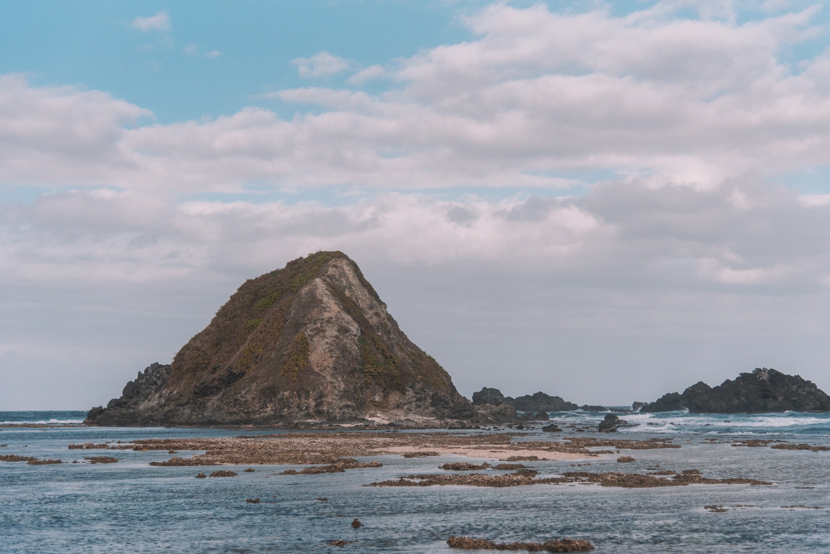 Things to do in Pagudpud, Dos Hermanos Island, North Day Tour in Pagudpud