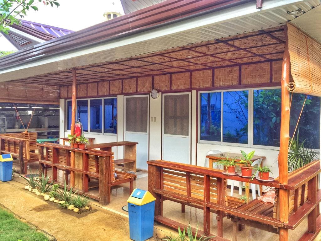24 Best Siargao Hotels: Where to Stay in Siargao 25 Top Sea Can Homestay, siargao resorts, where to stay in Siargao, siargao hotels