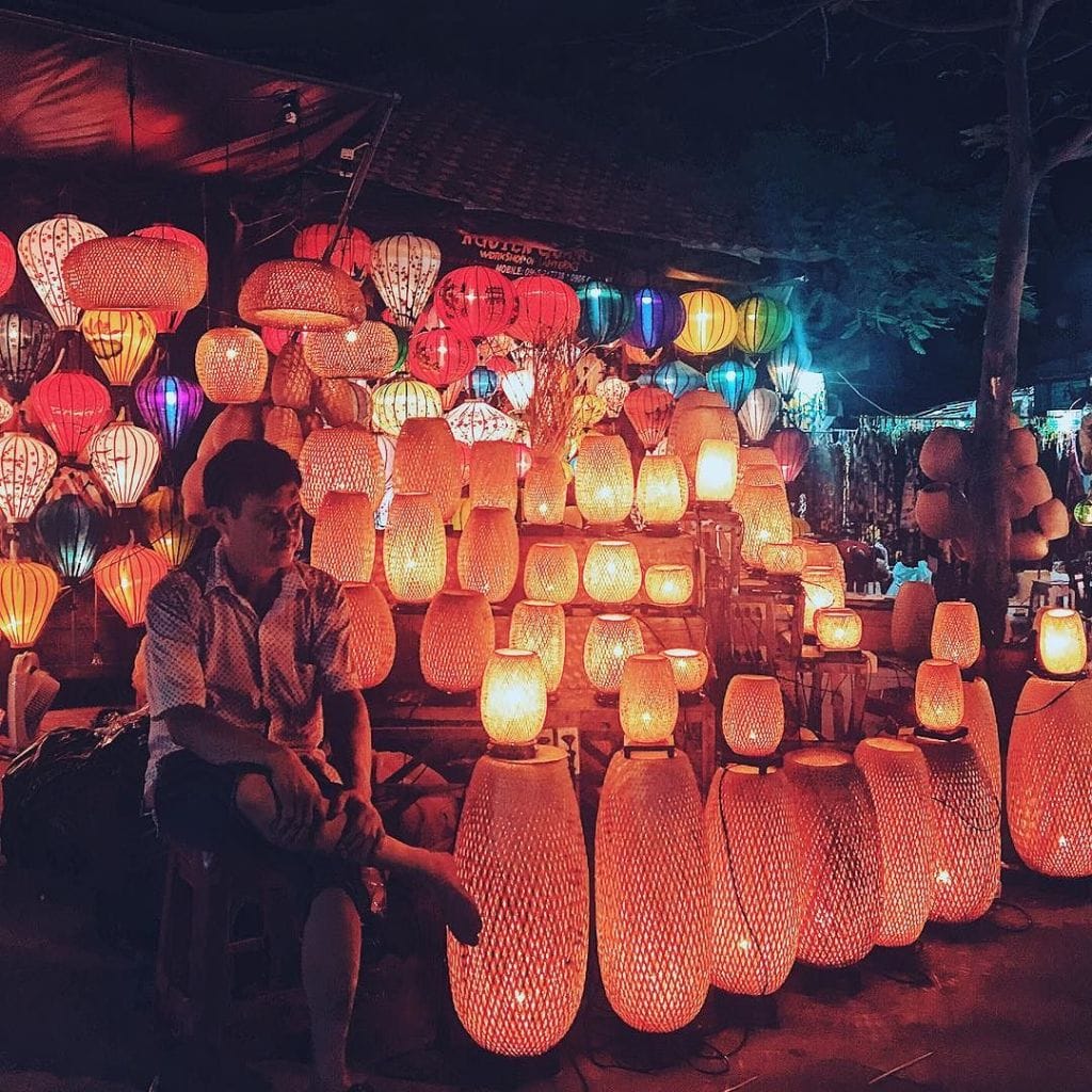 10 Most Instagrammable Places in Vietnam 5 Instagrammable Places in Vietnam, Hoi An night market