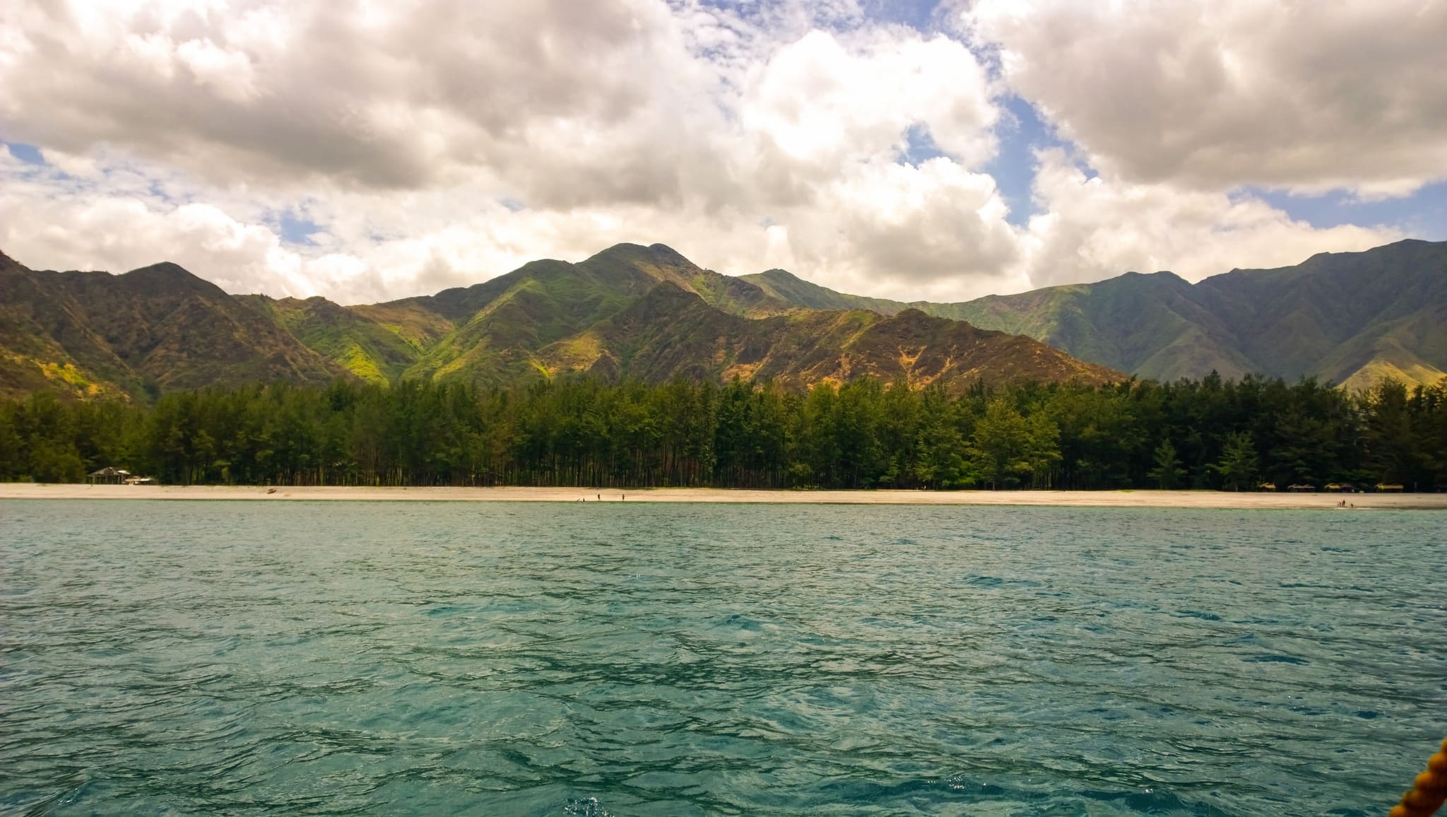 Zambales Island Hopping (Travel Guide) 7 Zambales Island Hopping, Capones Island, Island hopping in Zambales, Zambales travel guide, talisayen cove