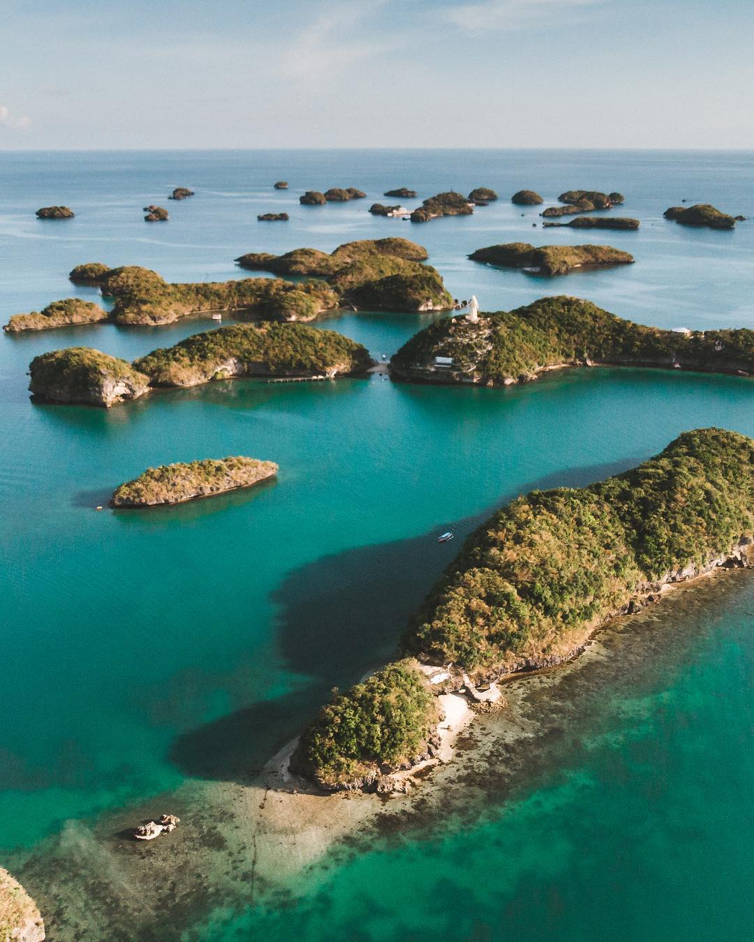 15 Philippines Off The Beaten Track Destinations 6 tourist spots in luzon, 100 Islands, Hundred Islands Natural Park, tourist spots in the Philippines, Pangasinan