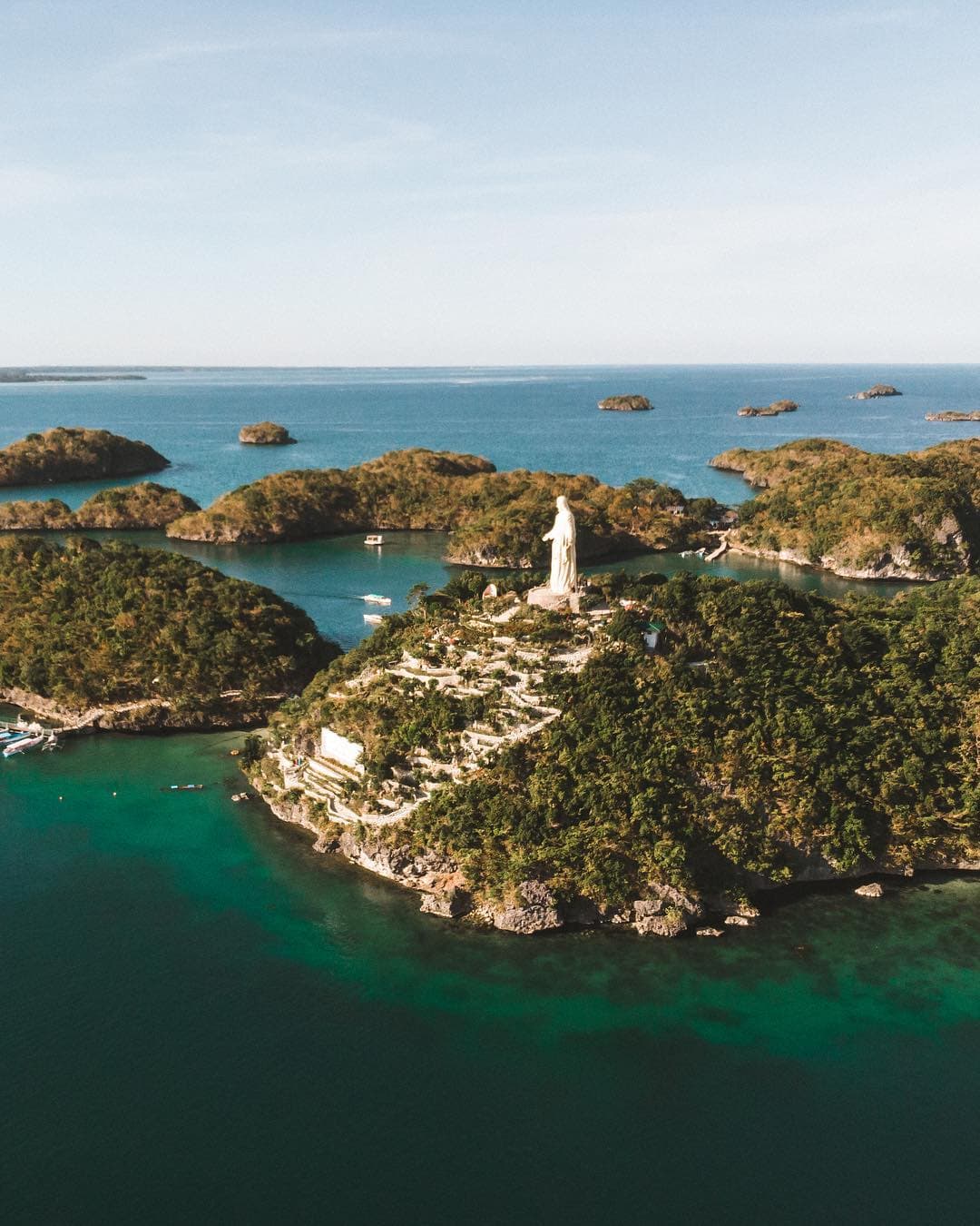 Hundred islands natural park, pilgrimage island, 100 islands, hundred islands tour, what to do in Hundred Islands, Hundred islands, Hundred islands Natural Park, Hundred Islands Travel Guide