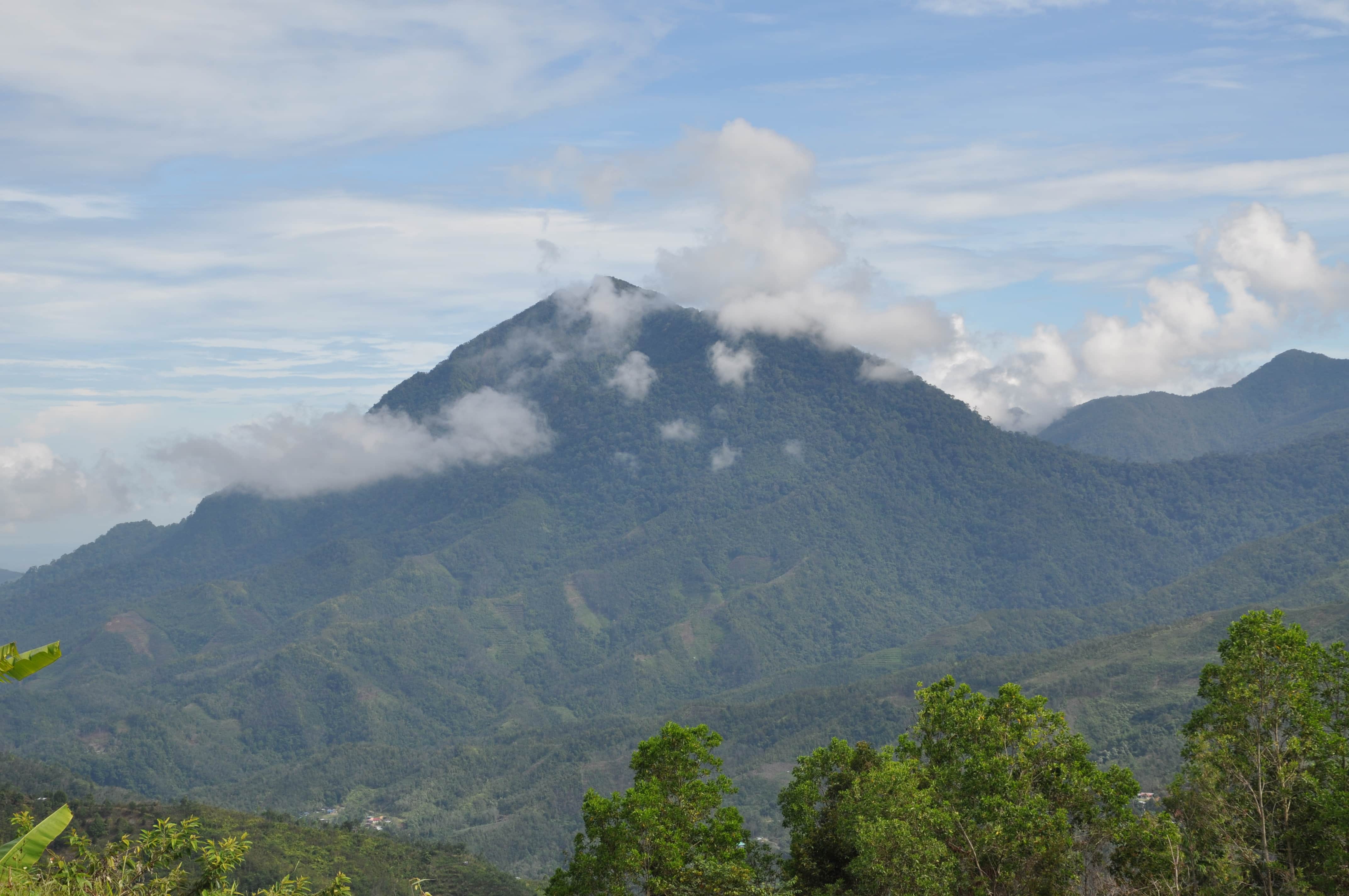 50 Malaysia Travel Tips And Things To Know Before Visiting Malaysia For First Timers 38 Mount Kinabalu, Malaysia tourist spots, Malaysia travel tips, things to know before visiting Malaysia, facts about Malaysia