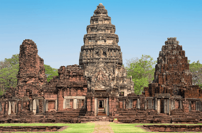 40 Amazing Places to Visit in Thailand 38 Phimai