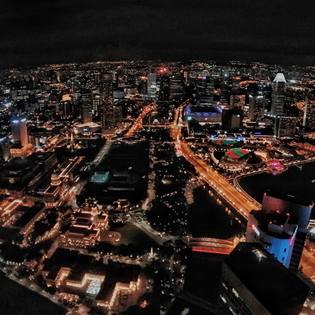 Why Locals Cringe at These 40 Tourist Habits in Singapore 26 Singapore travel tips, things to know before visiting Singapore, facts about Singapore, 1-Altitude Bar