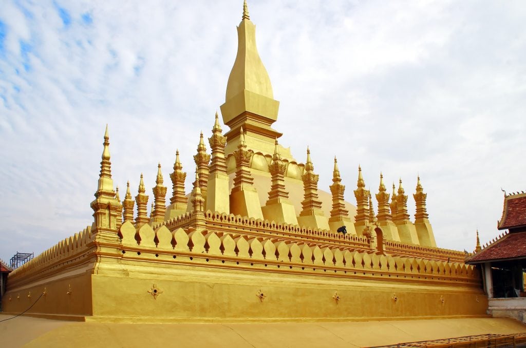 40 Laos Travel Tips And Things To Know Before Visiting Laos For First Timers 10 Laos travel tips, things to know before visiting Laos, facts about Laos, Temples in Laos