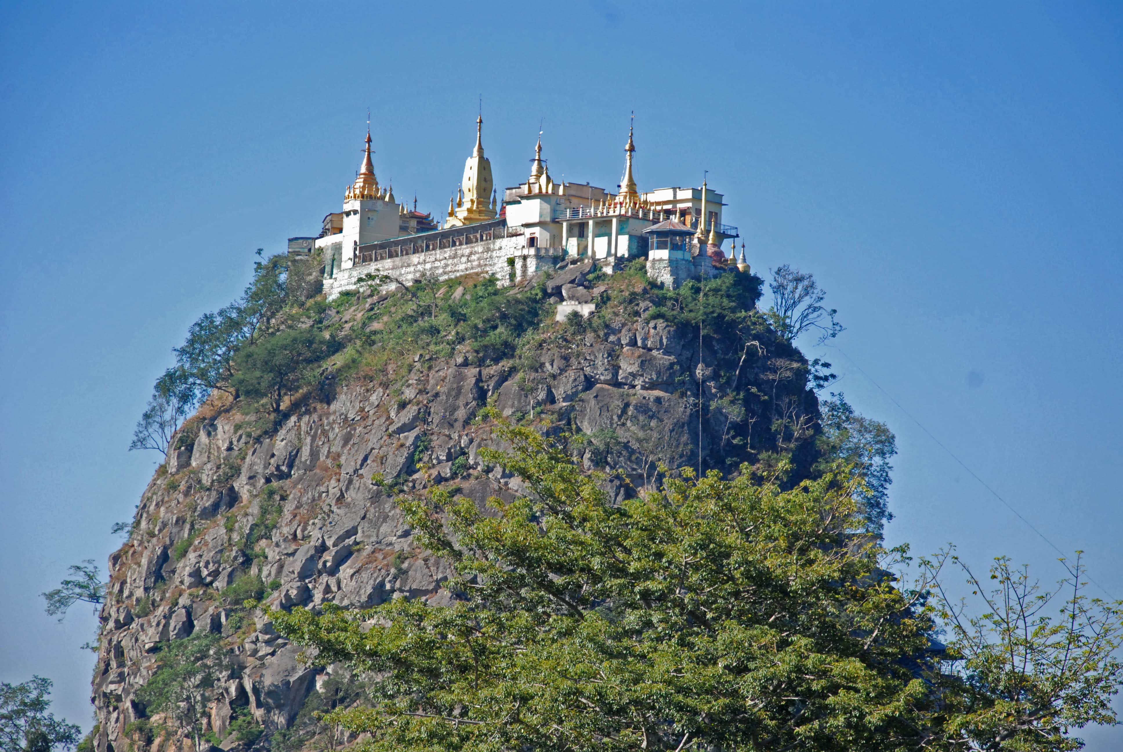 15 Amazing Things to do in Bagan (Travel Guide) 27 Day trip to Mount Popa from Bagan, day trip Mount Popa