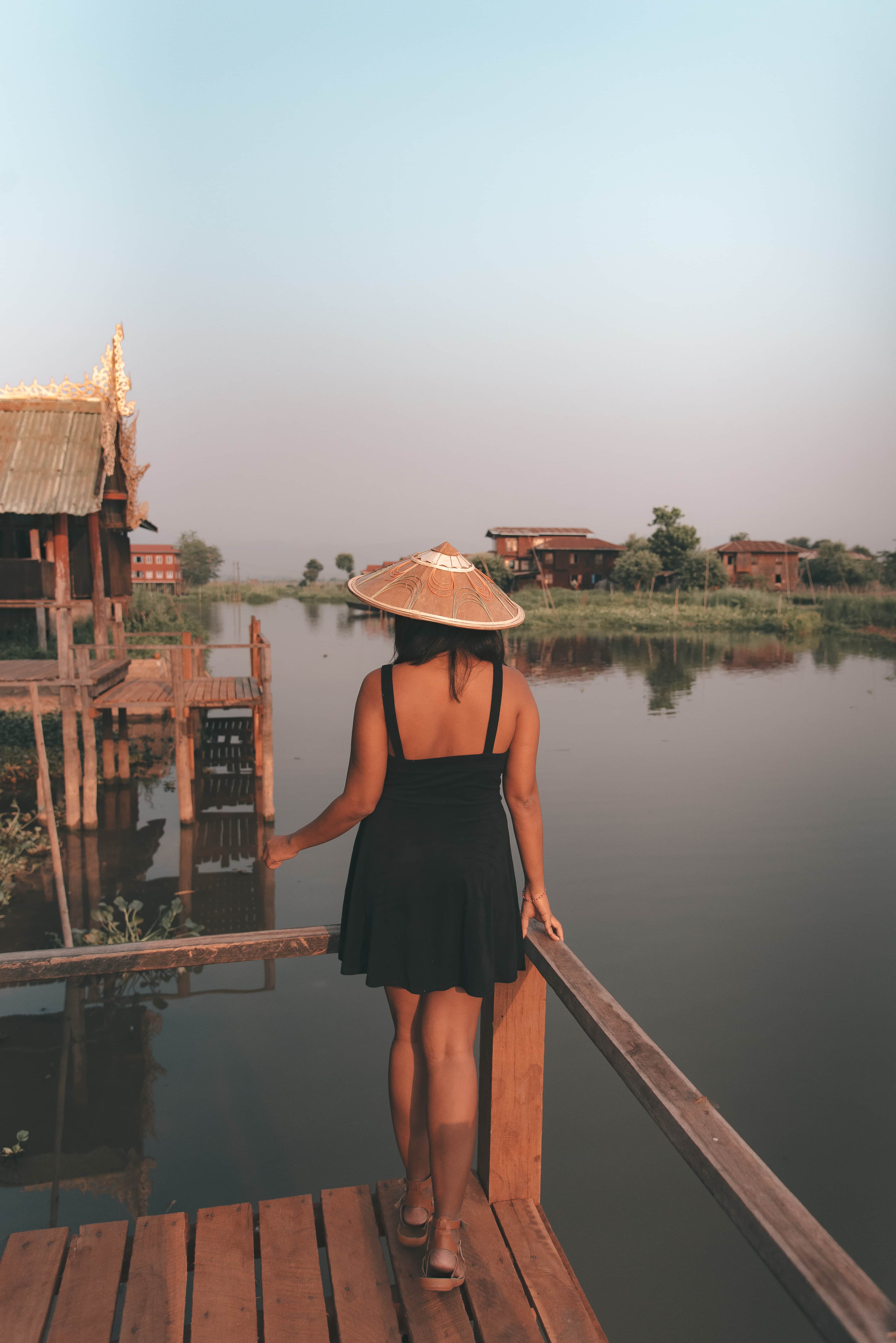 13 Awesome Things to do in Inle Lake (Travel Guide) 6 Inle Lake travel guide, things to do in inle Lake, Inle boat tour, Monastery Inle Lake