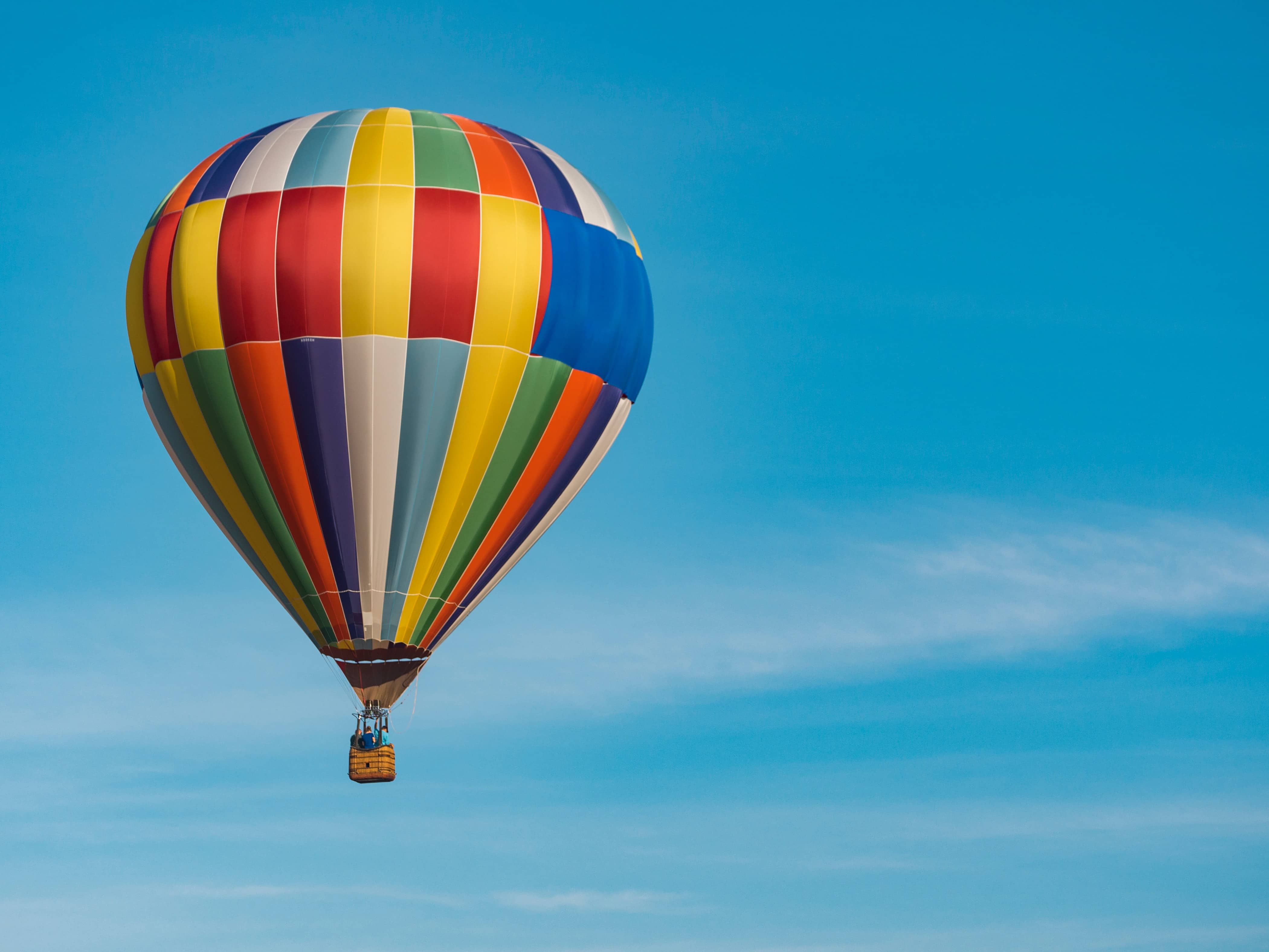 13 Awesome Things to do in Inle Lake (Travel Guide) 20 Inle Lake travel guide, things to do in inle Lake, Inle boat tour, hot air balloon in Inle Lake