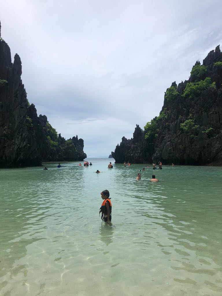 27 Awesome El Nido Tourist Spots (El Nido Travel Guide) 16 Hidden Beach, el nido tourist spots, el nido travel guide