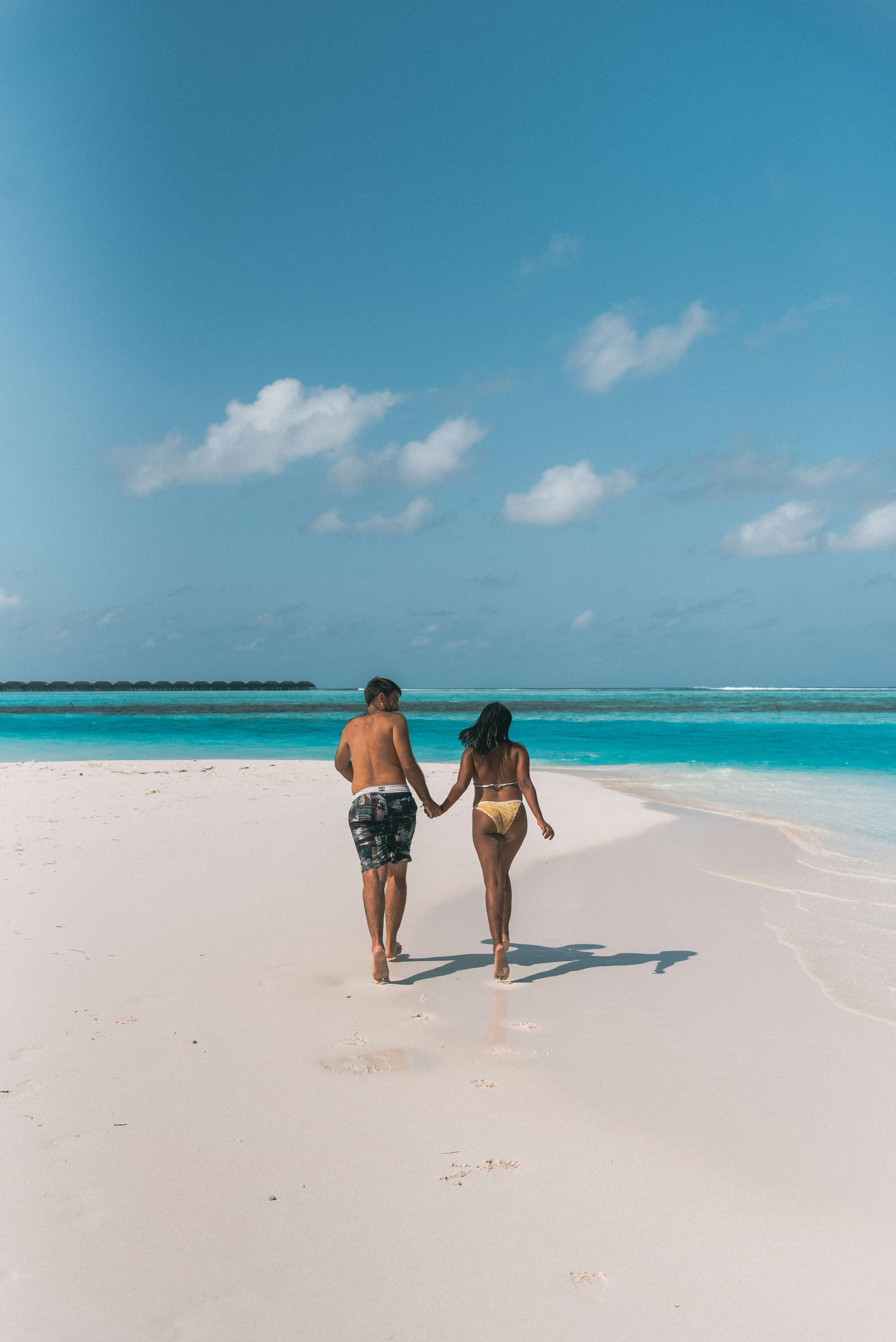19 Best Local Maldives Beaches to Visit That Rivals Luxury Resort Beaches 10 The crazy beautiful local Dhiffushi beach in the Maldives. The powdery white beaches are the same, whether you're in a luxury resort or local beach. This beach is definitely one of the crowd favorites - we met friends here with good number of smaller hotels.