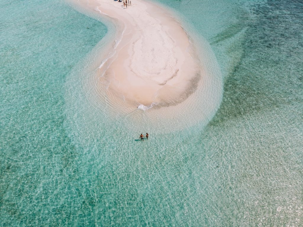 18 Awesome Things to do in Thulusdhoo Island (Travel Guide) 11 sand bank in Thulusdhoo, things to do in Thulusdhoo Island, Thulusdhoo island travel guide