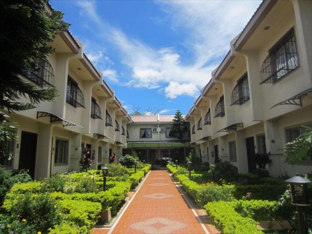 Baguio Holiday Villas, baguio hotels, hotels in baguio, cheap hotels in baguio, where to stay in Baguio