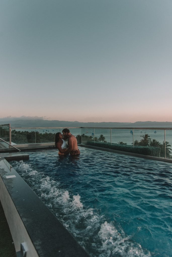 About Ruben and Rachel of Gamintraveler 3 Bora 6673
