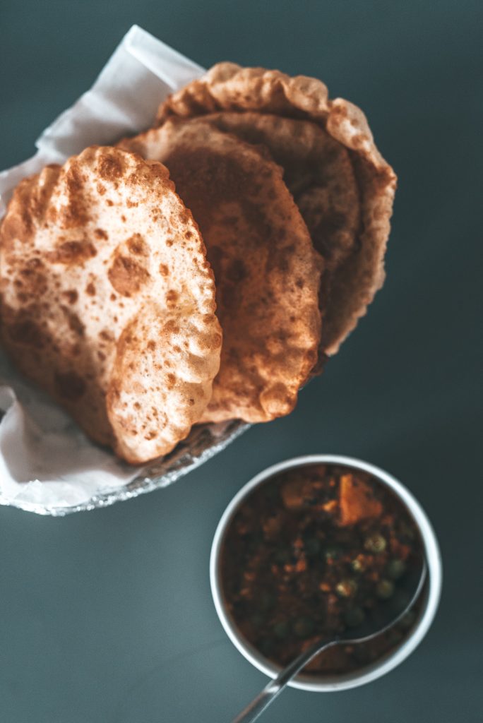 11 Cool Things to do in Udaipur (Travel Guide) 24 Udaipur travel guide, things to do in Udaipur, where to stay in Udaipur, Raj Kuber Palace, what to eat in Udaipur