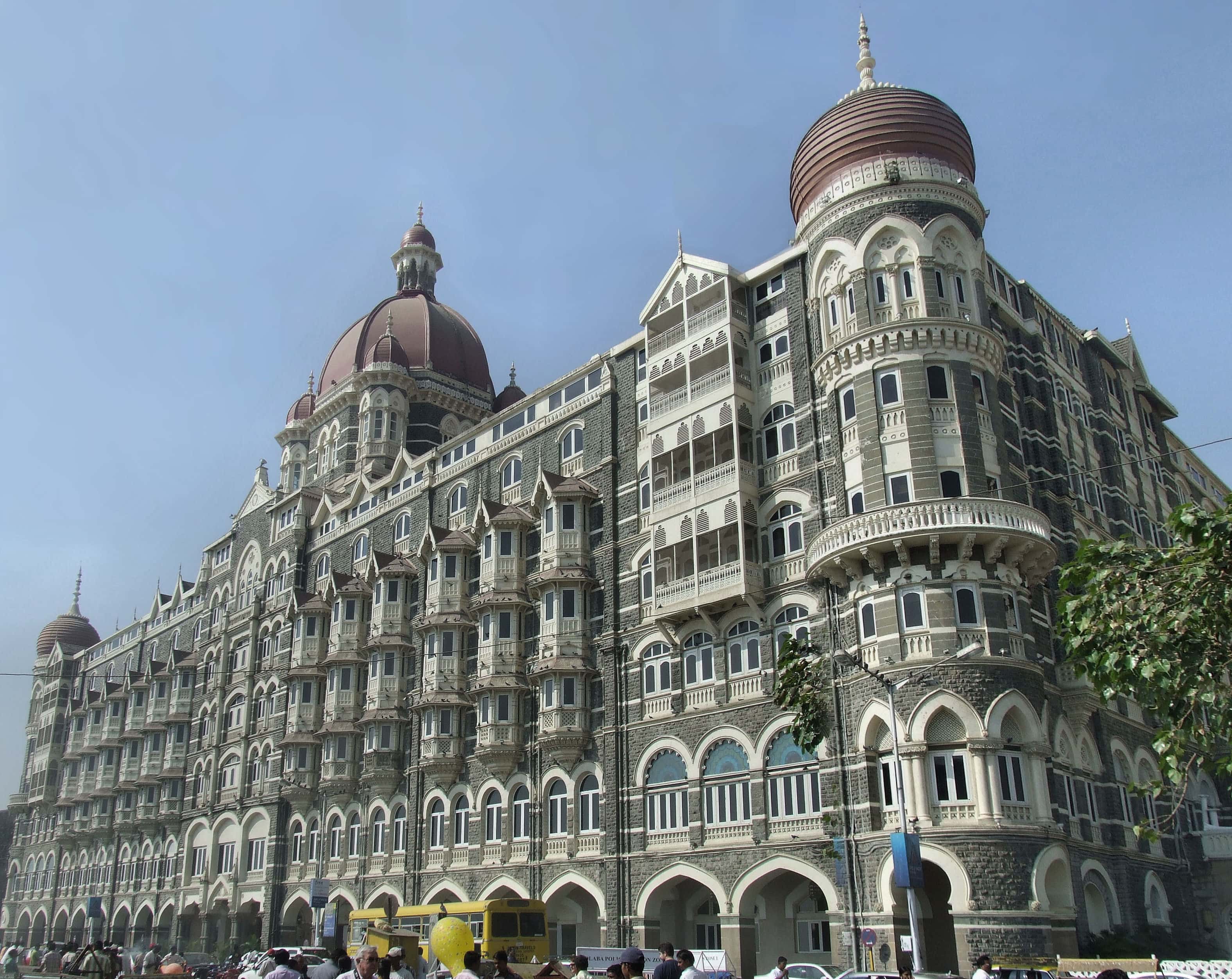 8 Cool Things to do in Mumbai (Travel Guide) 3 Taj Mahal Palace, things to do in Mumbai, Mumbai travel guide, One day Mumbay itinerary
