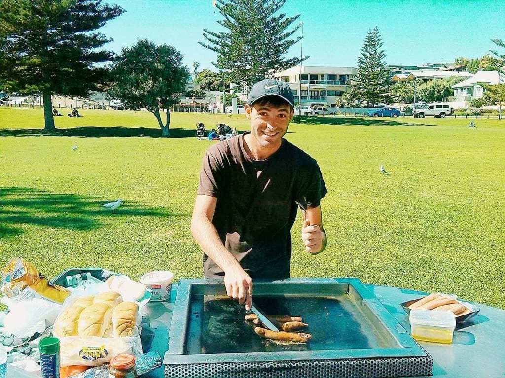 What Tourists Get Wrong in Australia: 20 Unspoken Local Rules 4 budget things to do in Australia, 20 Top Countries in the World to Meet and Date New People: Ultimate Guide