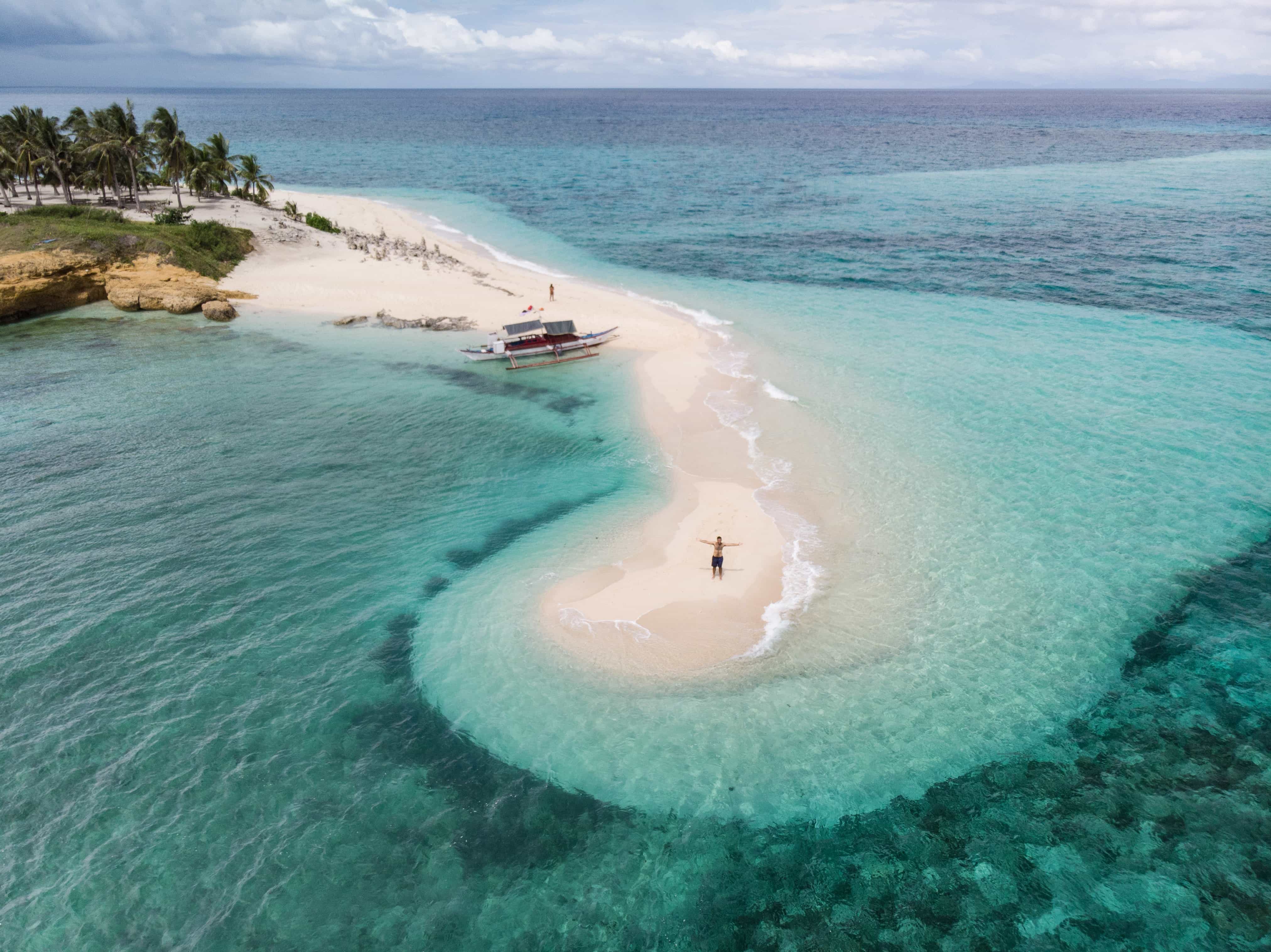 15 Philippines Off The Beaten Track Destinations 26 Tinalisayan Island travel guide, Burias Island tour, Burias Island travel guide, Tinalisayan Island, How to get to Burias Island, Burias Island tour,