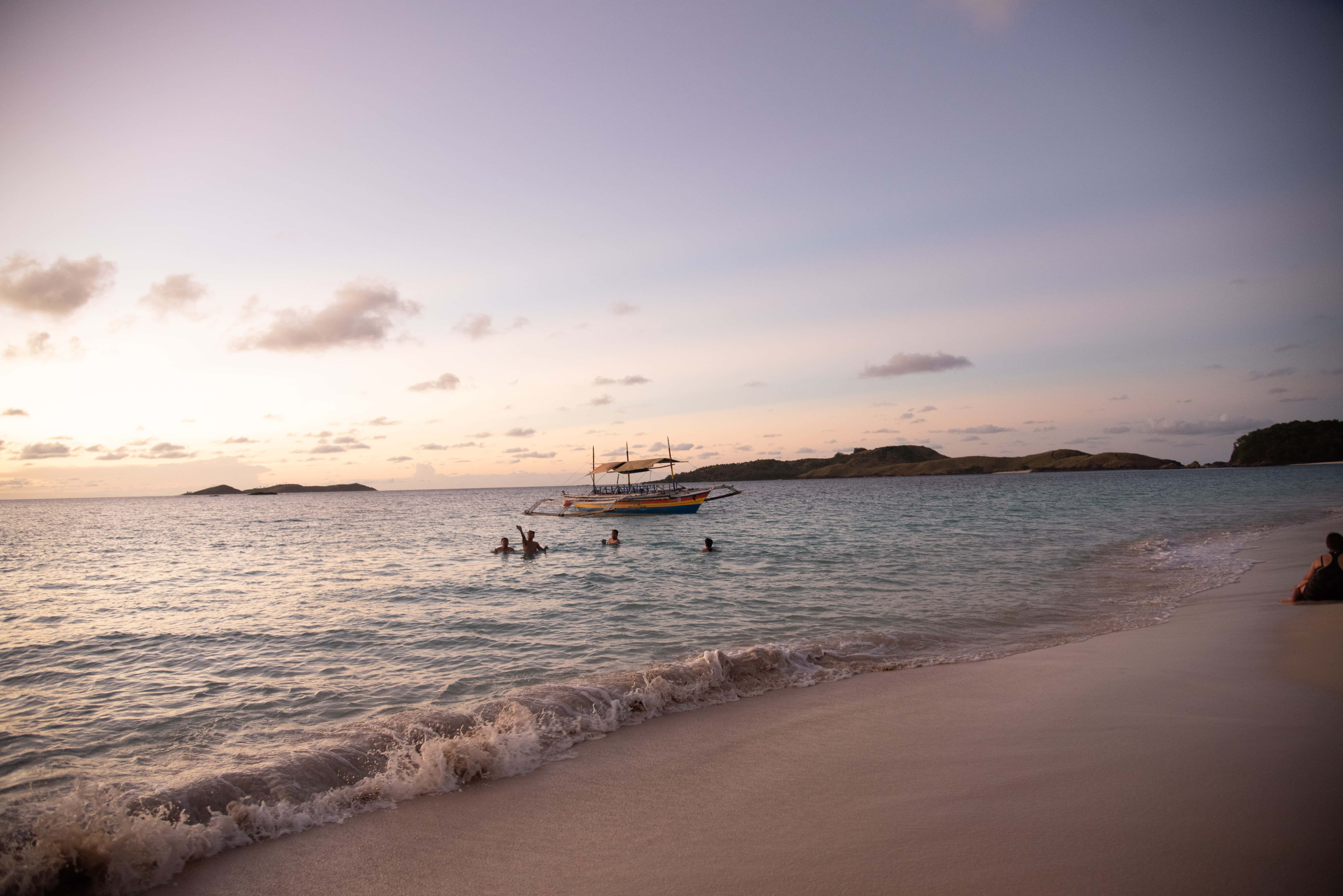 9 Amazing Things to do in Calaguas Island (Travel Guide) 17 sunrise in Calguas Island, things to do in Calaguas Island