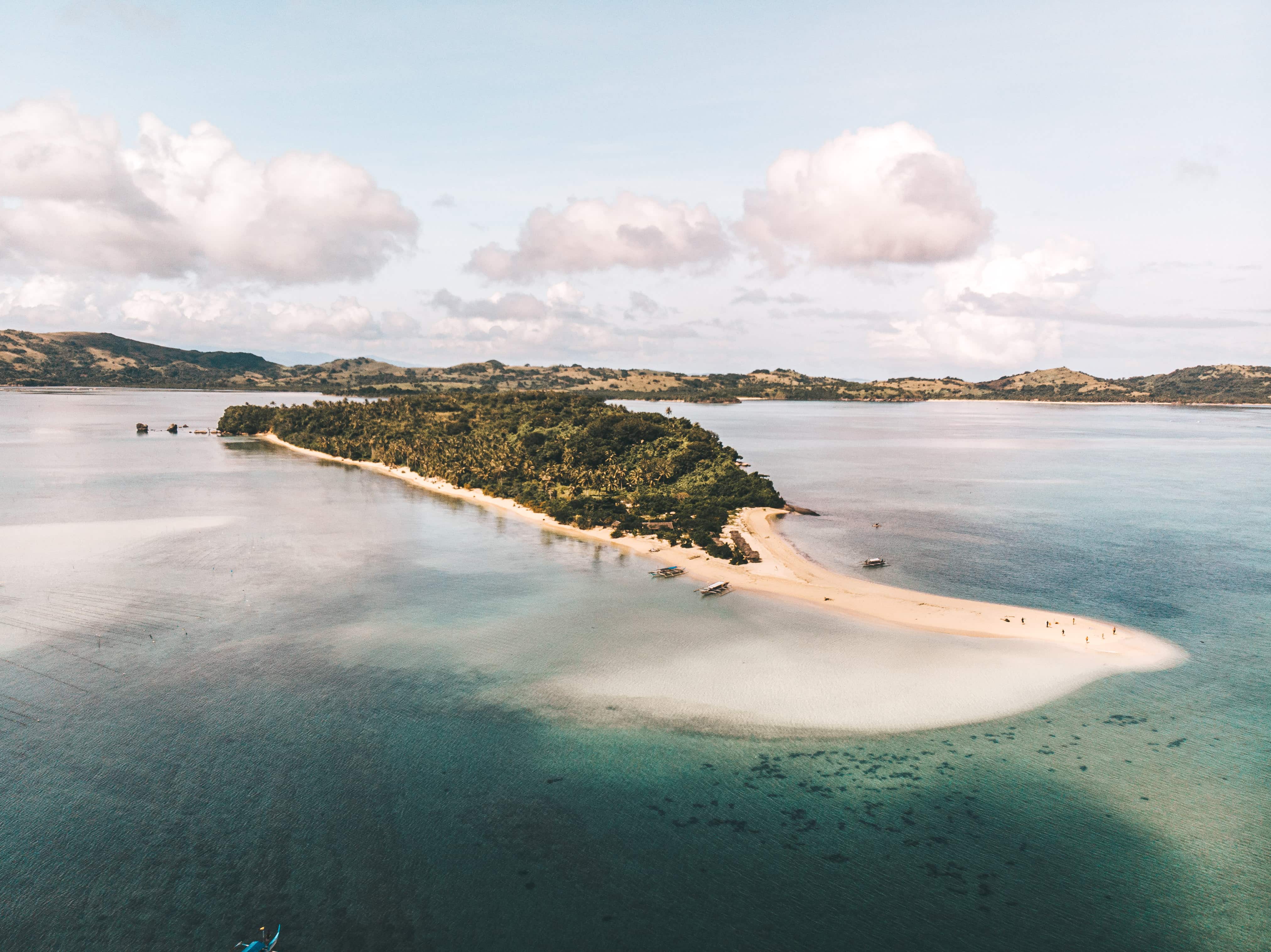 40 Epic Philippines Bucket List Destinations You’ll Regret Missing 17 Caramoan tourist spots, Caramoan travel guide, Cotivas Beach