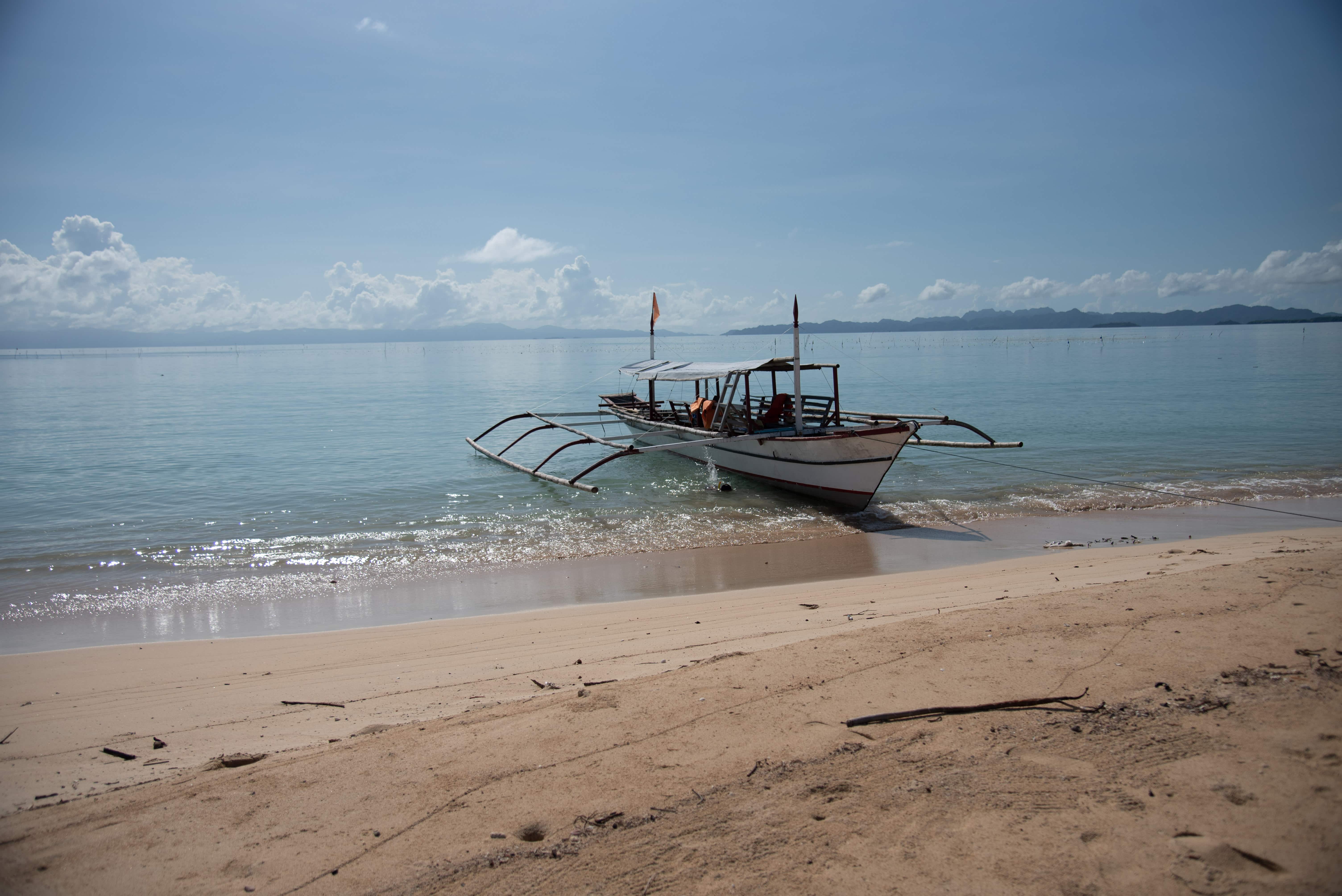 A Perfect 2 Days Caramoan Itinerary 14 Caramoan tourist spots, Caramoan travel guide, Cotivas Beach,