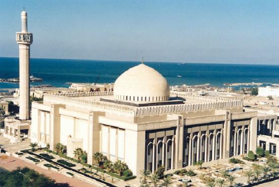 Best Things to do in Kuwait (Travel Guide) 2 Kuwait travel guide, things to do in Kuwait, Grand Mosque