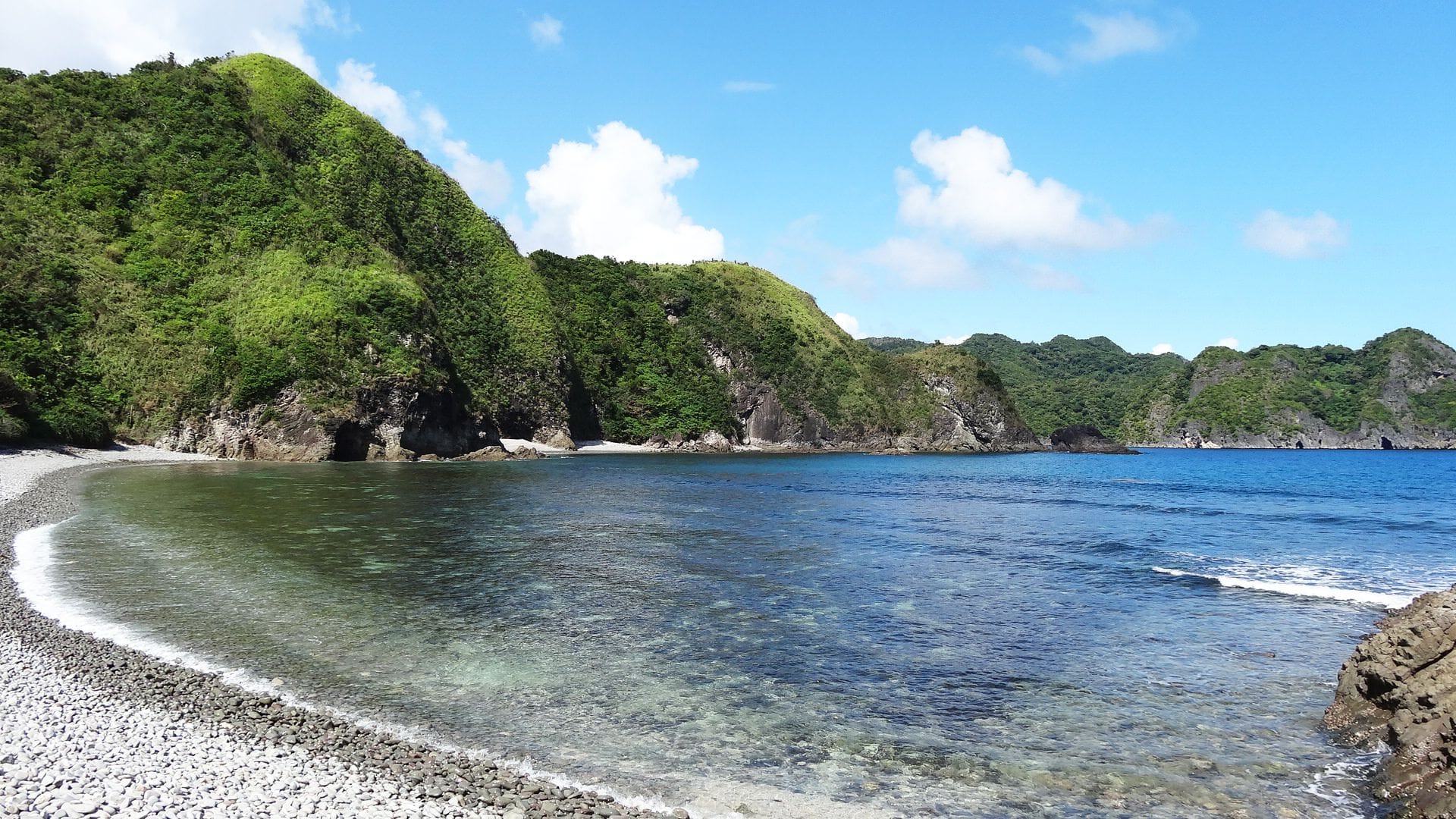 A Perfect 2 Days Caramoan Itinerary 24 Pitogo Beach