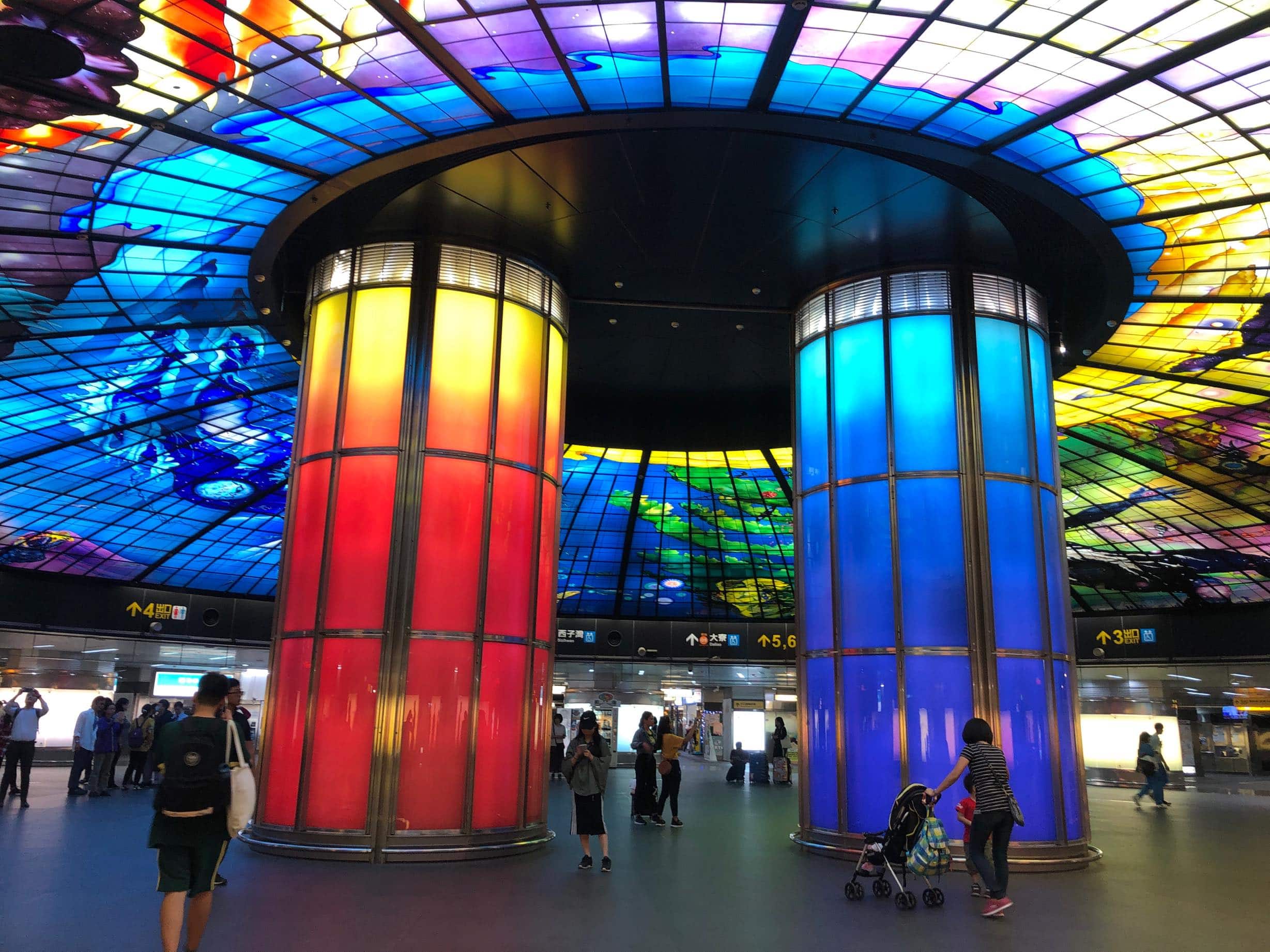 18 Awesome Kaohsiung Tourist Spots And Things to do in Kaohsiung 5 Kaohsiung tourist spots, Formosa Boulevard Station, Kaohsiung, Things to do in Kaohsiung