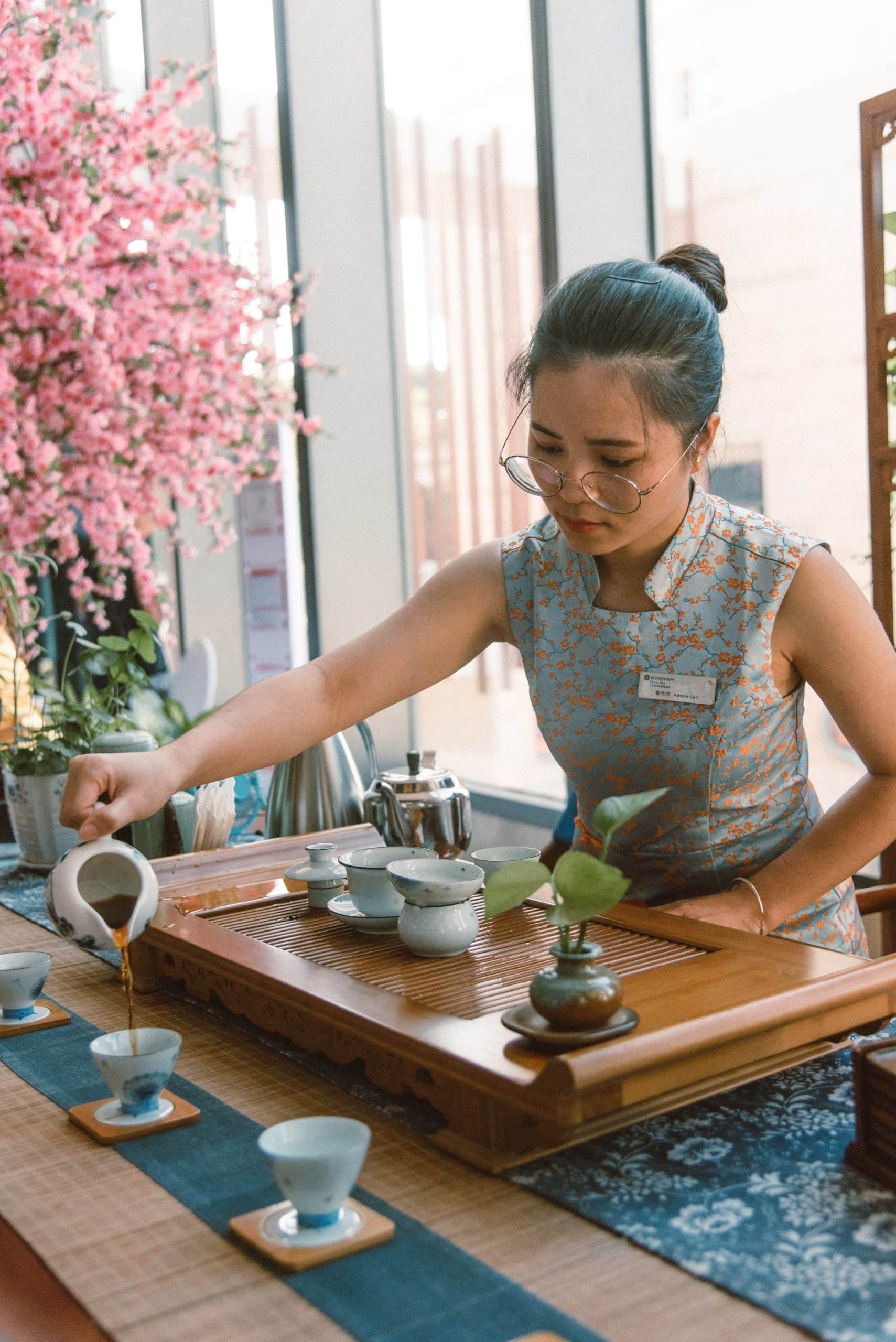 things to do in Sanya, Sanya travel guide, Chinese tea ceremony