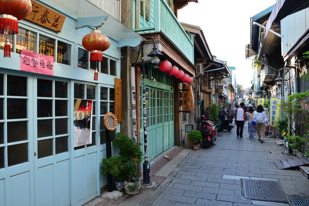 Shennong Street, Tainan travel guide, Tainan tourist spots