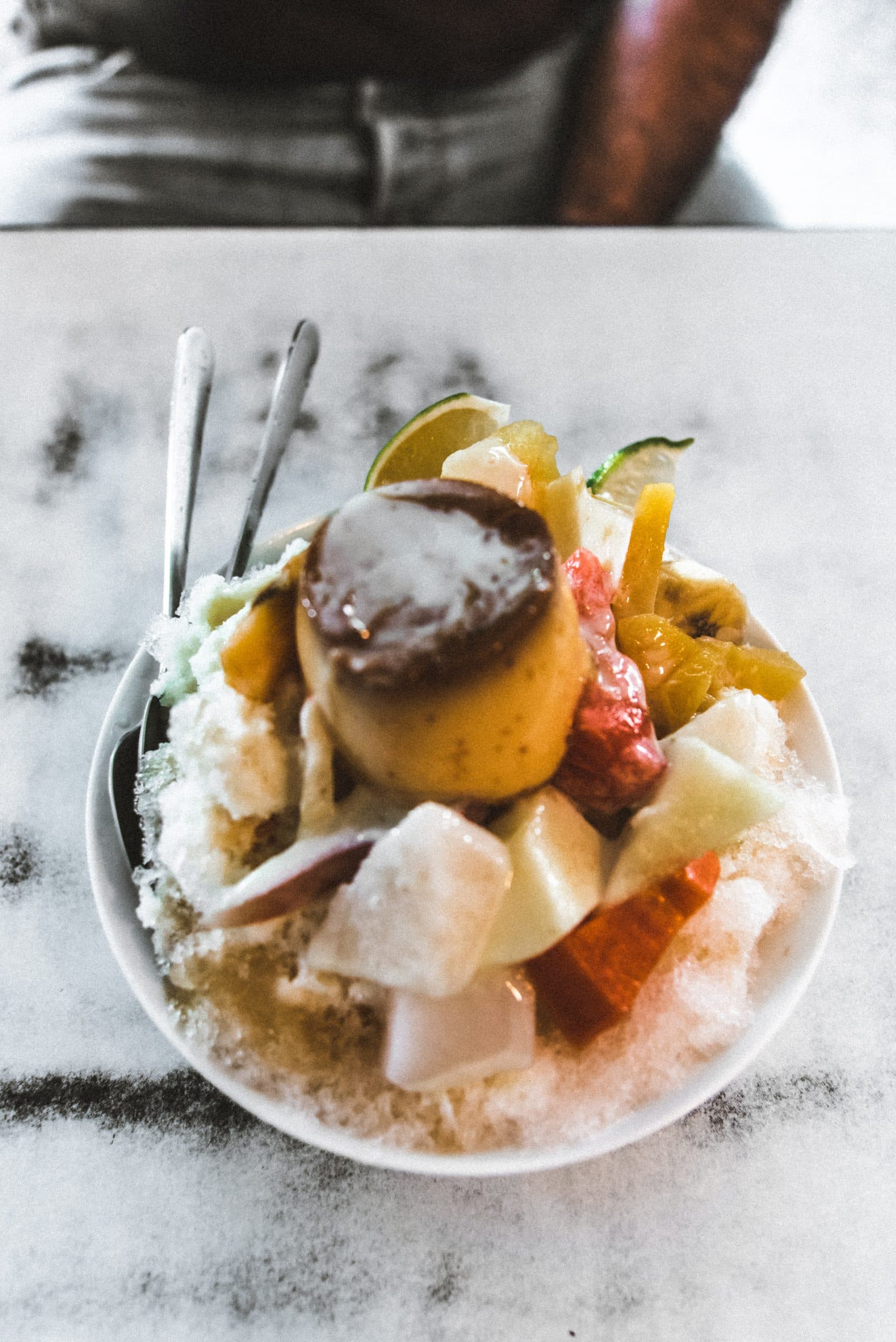 e Tainan, Tainan travel guide, Tainan tourist spots, shaved fruits, Things to know before visiting Taiwan, Shave ice with fruits
