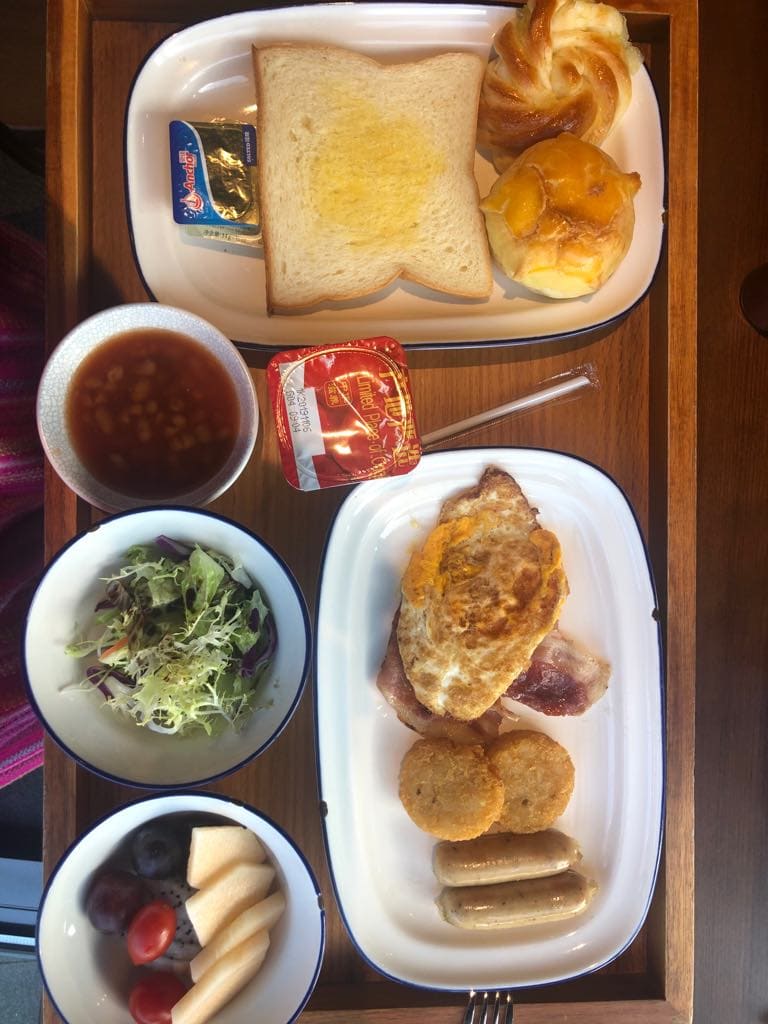 54 Cool Things to do in Sanya (Travel Guide) 49 Trying an English breakfast, things to do in Sanya, Sanya travel guide,