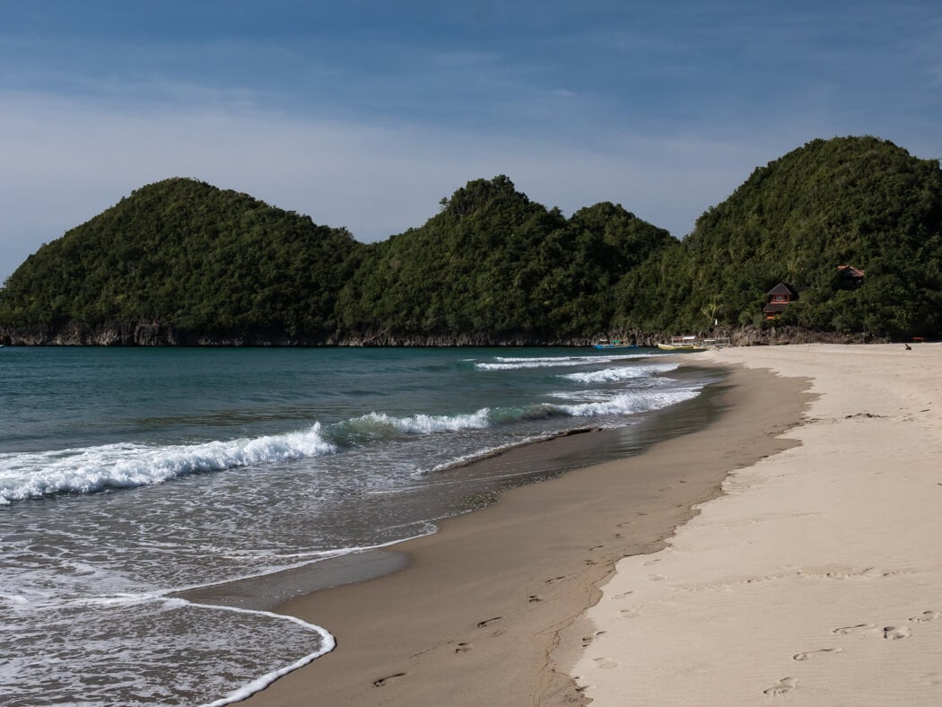 Dumaguete Beaches: Top 10 Best Beaches in Dumaguete 5 Best Beaches in Dumaguete, Sugar Beach