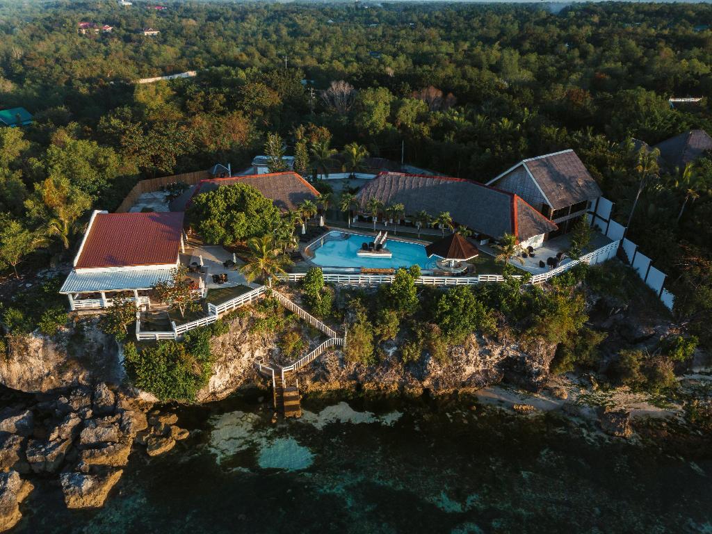20 Best Beach Resorts in Panglao 22 Cliffside Resort, where to stay in panglao, beach resorts in panglao, panglao hotels, panglao resorts, hotels in panglao, panglao beach resorts