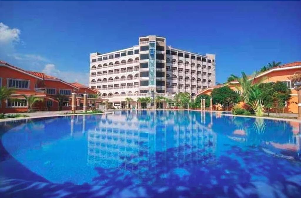 Top 13 Beach Resorts in Laiya San Juan, Batangas 8 Estrellas De Mendoza Playa Resort, beach resorts in laiya
