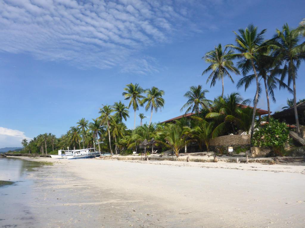 Where To Stay In Bohol: 20 Best Hotels in Bohol And Resorts in Bohol 3 Island View Beachfront Resort, bohol resorts, hotels in bohol, resorts in bohol, where to stay in bohol, beach resorts in bohol