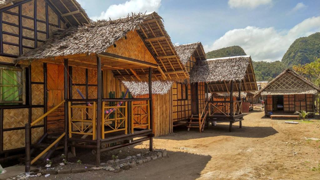 Where To Say In Caramoan: 8 Best Resorts in Caramoan And Hotels in Caramoan 7 Magindara Guesthouse, hotels in caramoan, resorts in caramoan