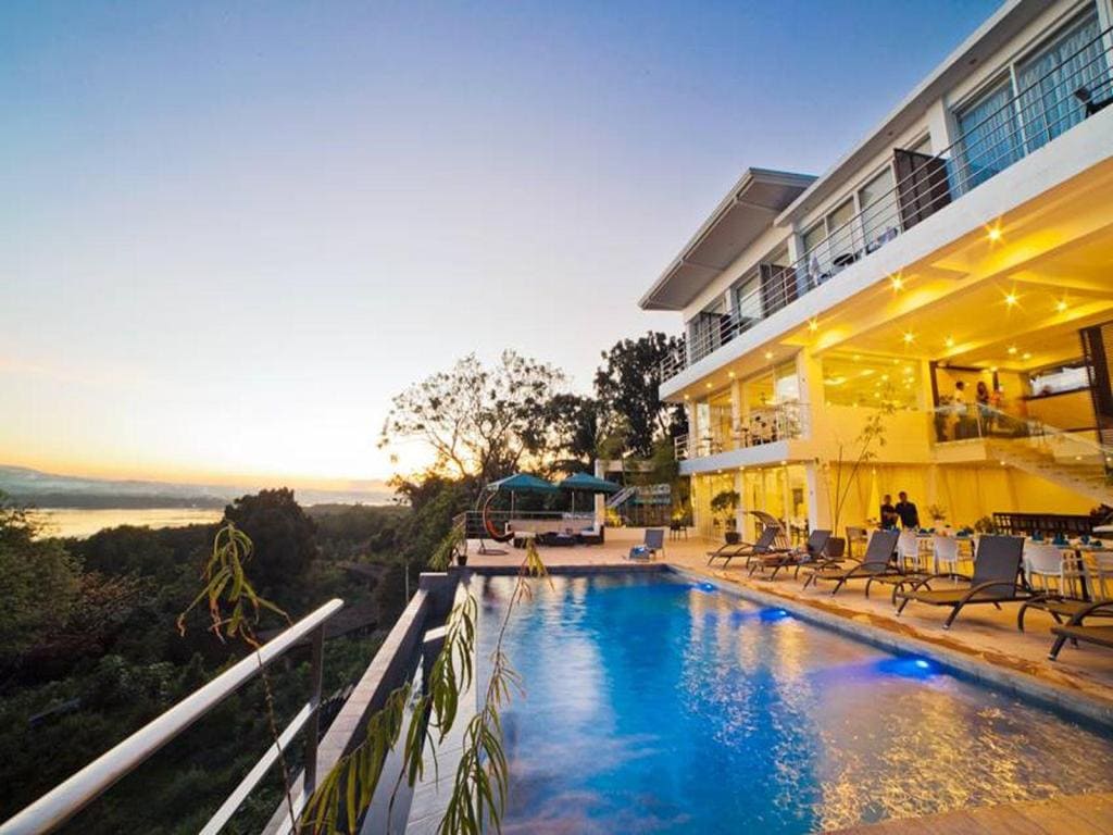 Where To Stay In Bohol: 20 Best Hotels in Bohol And Resorts in Bohol 14 Ocean Suites Bohol Boutique Hotel, bohol resorts, hotels in bohol, resorts in bohol, where to stay in bohol, beach resorts in bohol
