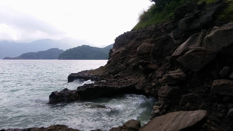 27 BEST CAVITE TOURIST SPOTS AND THINGS TO DO IN CAVITE 6 Carabao Island, cavite tourist spots, things to do in cavite, manila to cavite